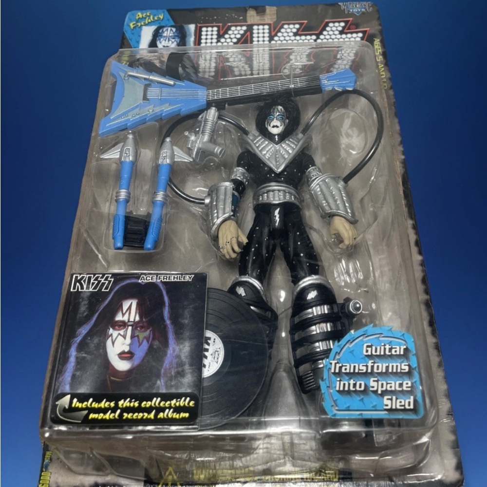 Vintage KISS Ace Frehley Ultra Action Figure Todd McFarlane Toys 1997 New Sealed